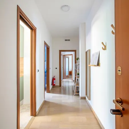 Lake, 6 Posti, Vista Monti, Clima E Garage * Lecco